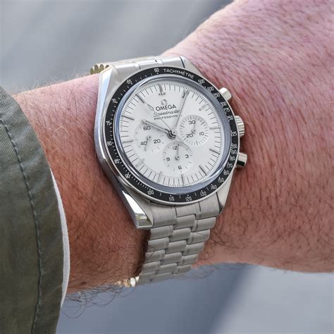 omega speedmaster moonwatch professional white|Omega Speedmaster moonwatch professional 2021.